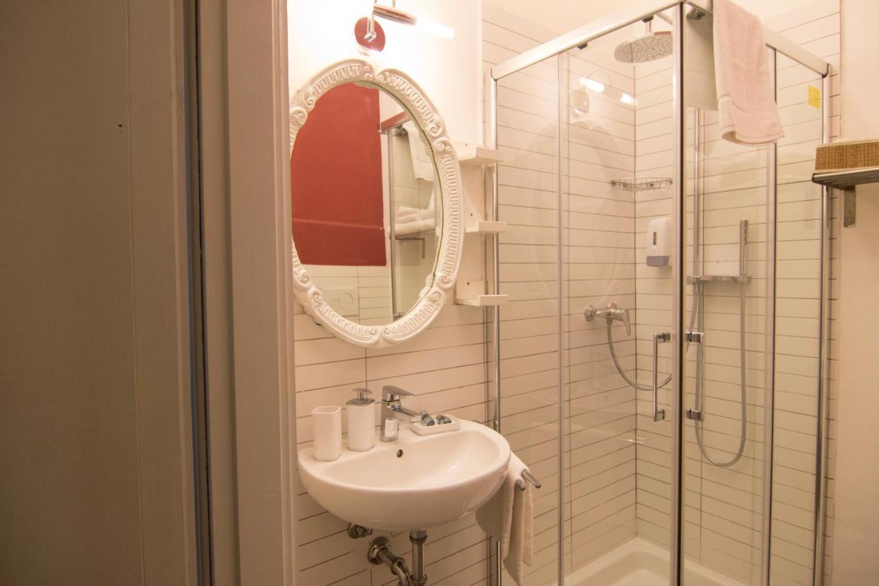 B&B 7 Rooms Пиза Экстерьер фото